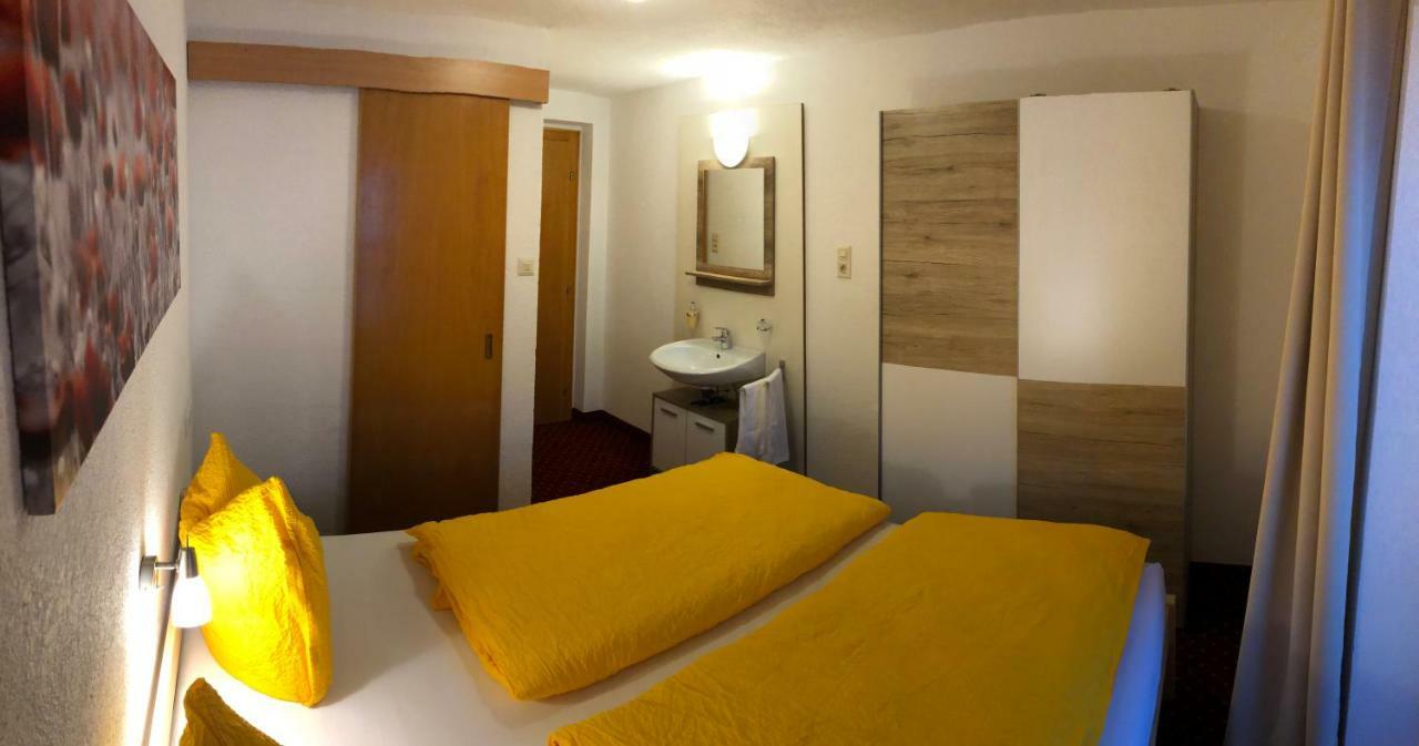 Appartements Dobler - S'Darhuam Sankt Leonhard im Pitztal Exteriör bild